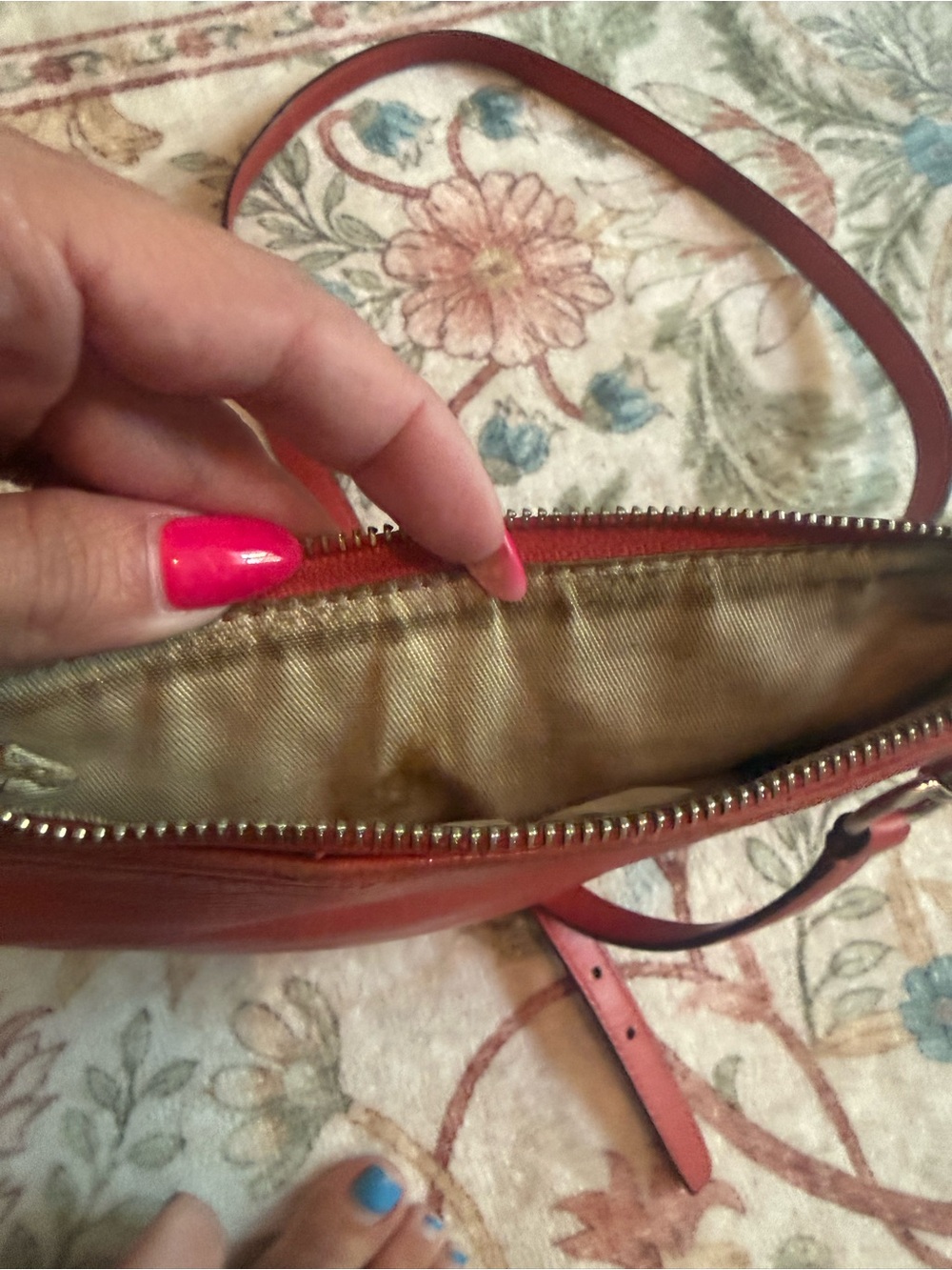 Coach Red Leather Crossbody Bag with Front Zip Pocket - Picture 10 of 11
